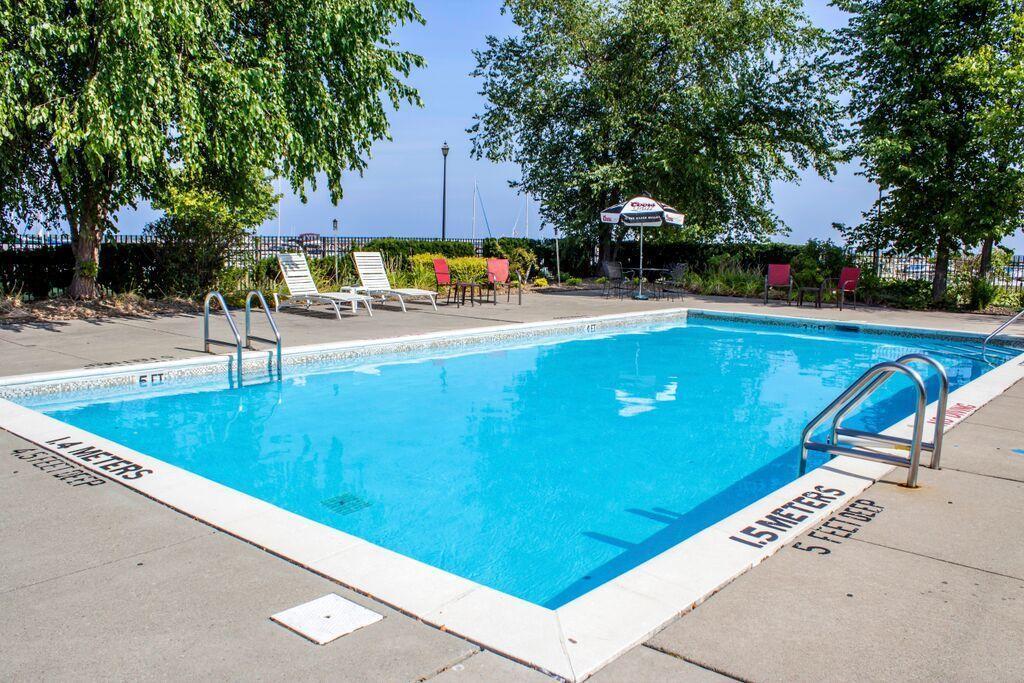 Clarion Hotel Conference Center On Lake Erie Dunkirk Ngoại thất bức ảnh