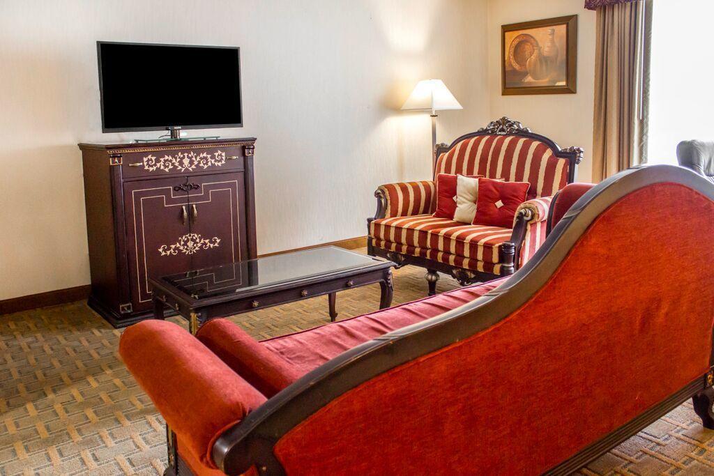 Clarion Hotel Conference Center On Lake Erie Dunkirk Ngoại thất bức ảnh