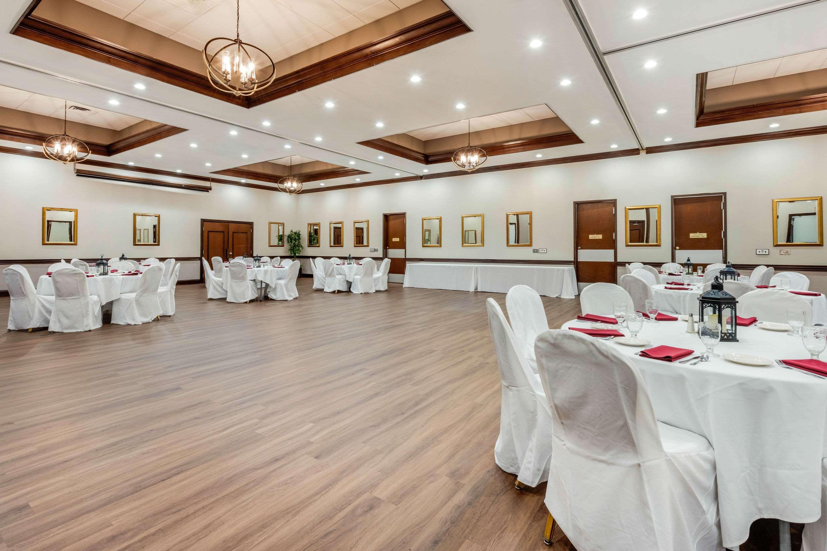 Clarion Hotel Conference Center On Lake Erie Dunkirk Ngoại thất bức ảnh