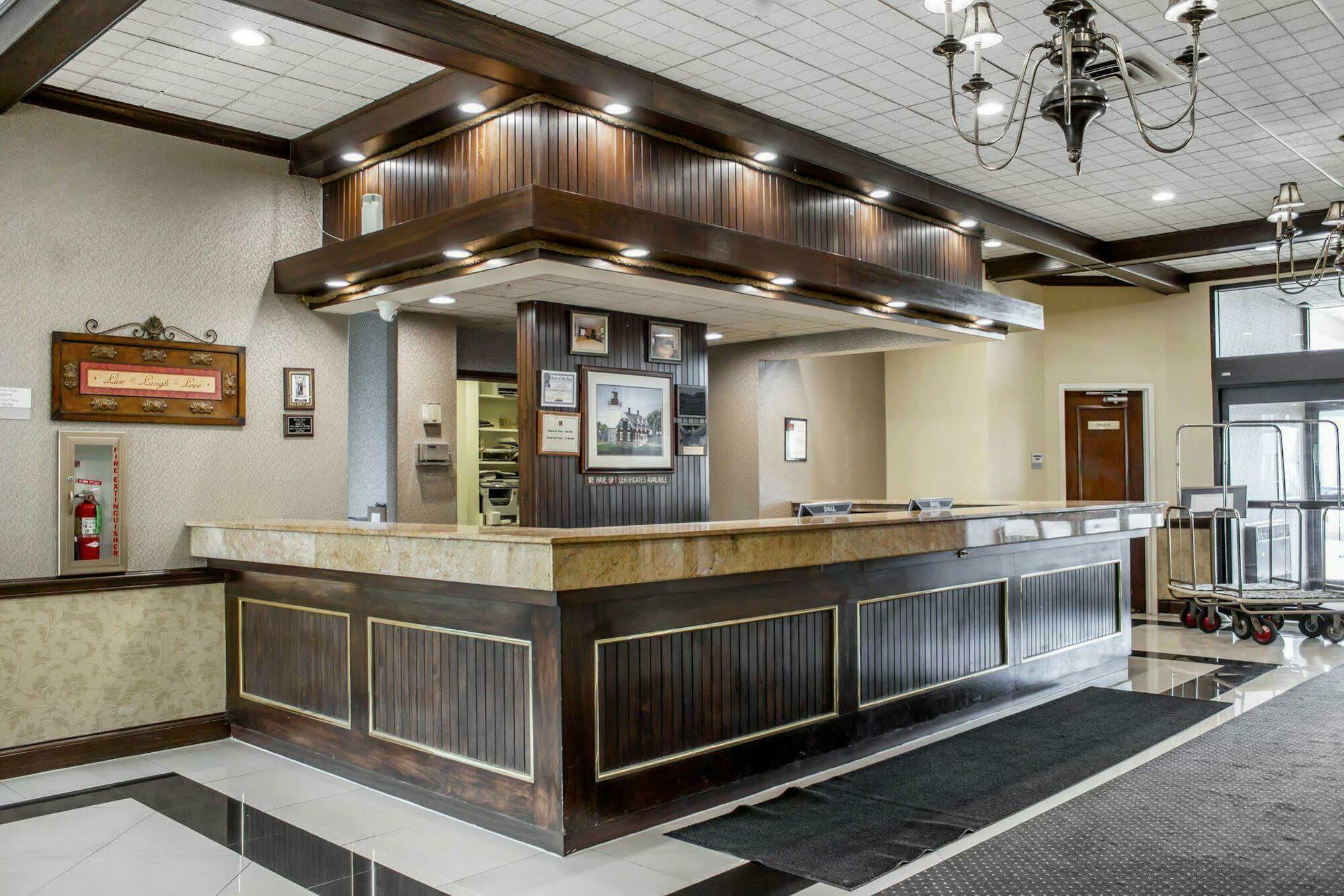 Clarion Hotel Conference Center On Lake Erie Dunkirk Ngoại thất bức ảnh